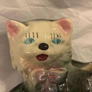 VINTAGE CAT KITTEN PLANTER POTTERY KITSCHY
